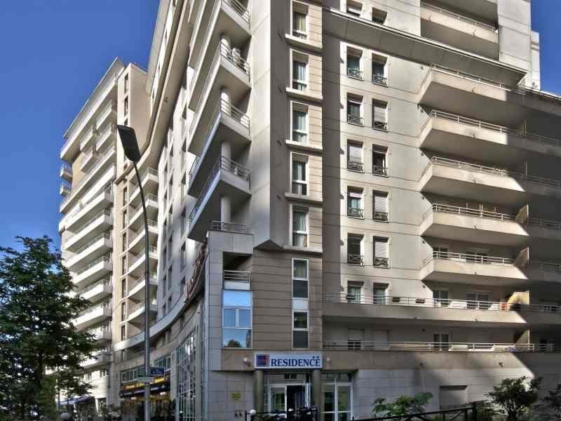 Aparthotel Adagio Access La Defense - Place Charras Курбьовоа Екстериор снимка